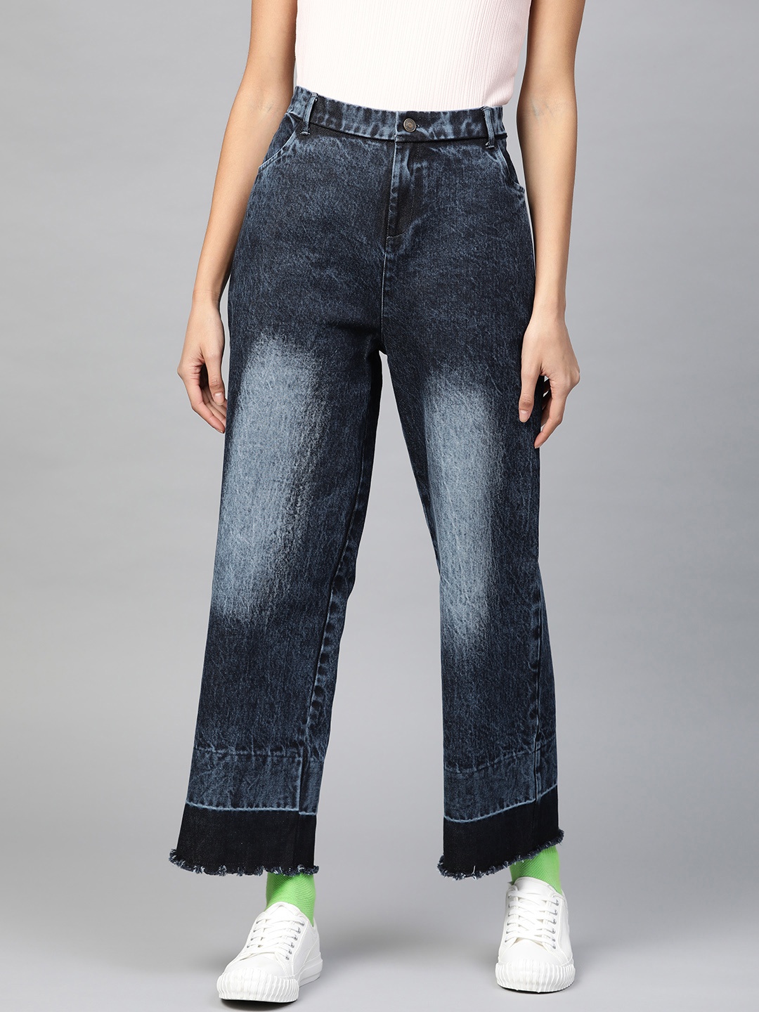 

SASSAFRAS Women Navy Blue Cotton Relaxed Fit High-Rise Clean Look Stretchable Crop Jeans