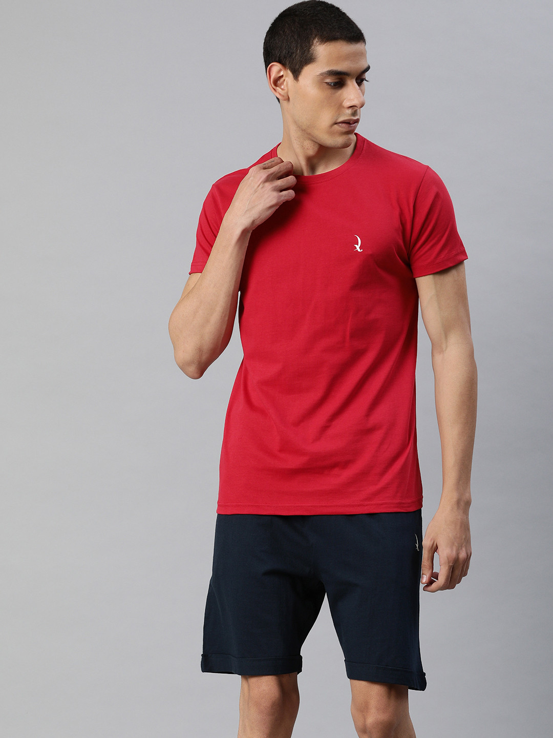 

QUARANTINE Men Red & Navy Blue Night suit