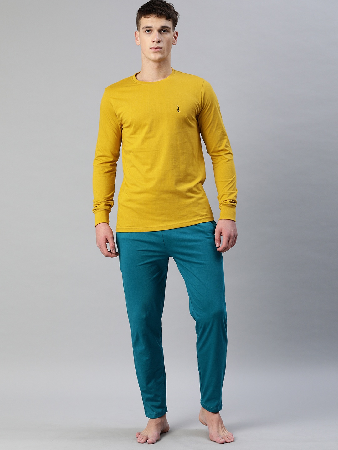 

QUARANTINE Men Mustard Yellow & Teal Blue Solid Night suit