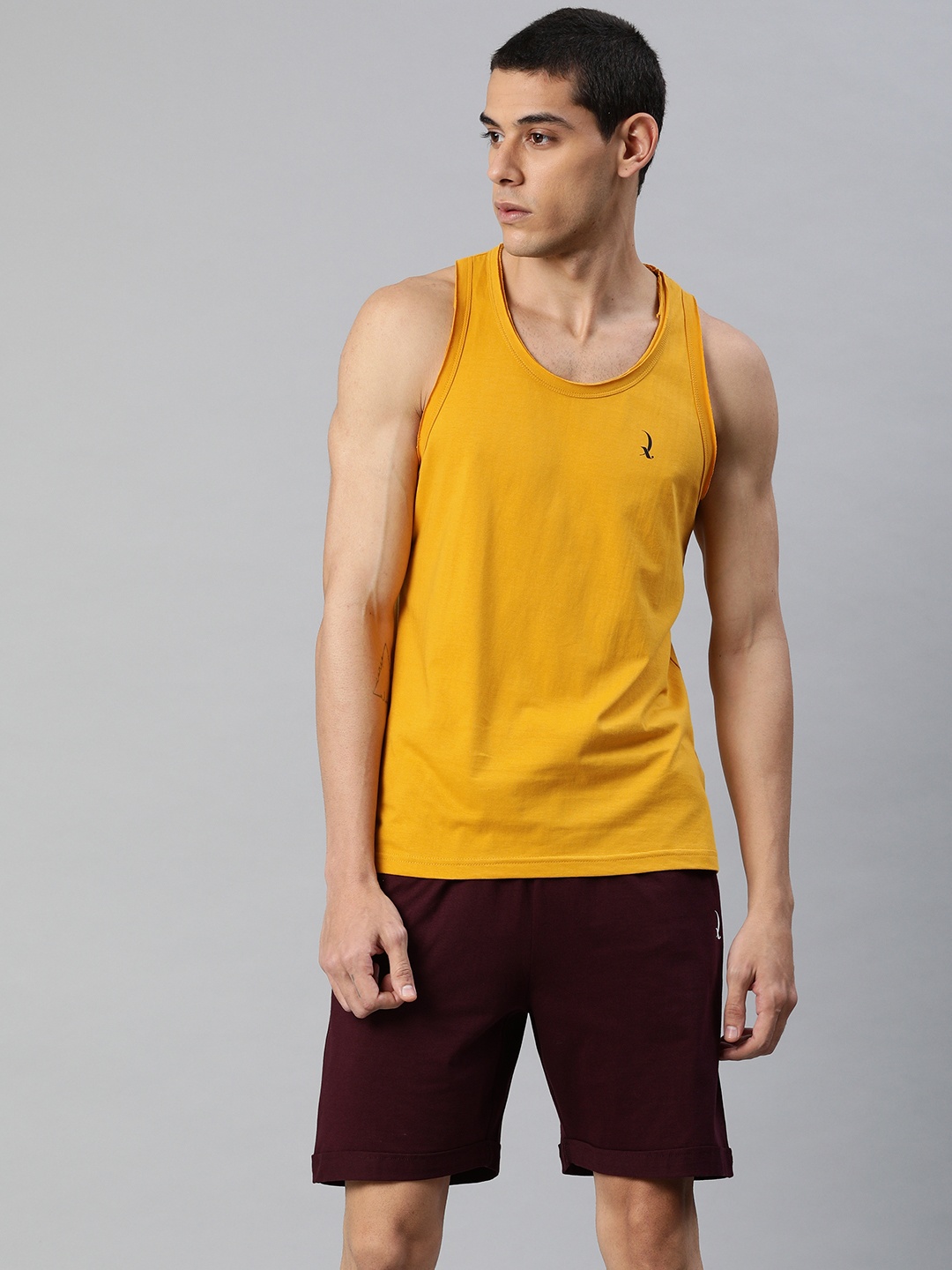 

QUARANTINE Men Mustard Yellow & Maroon Solid Night suit