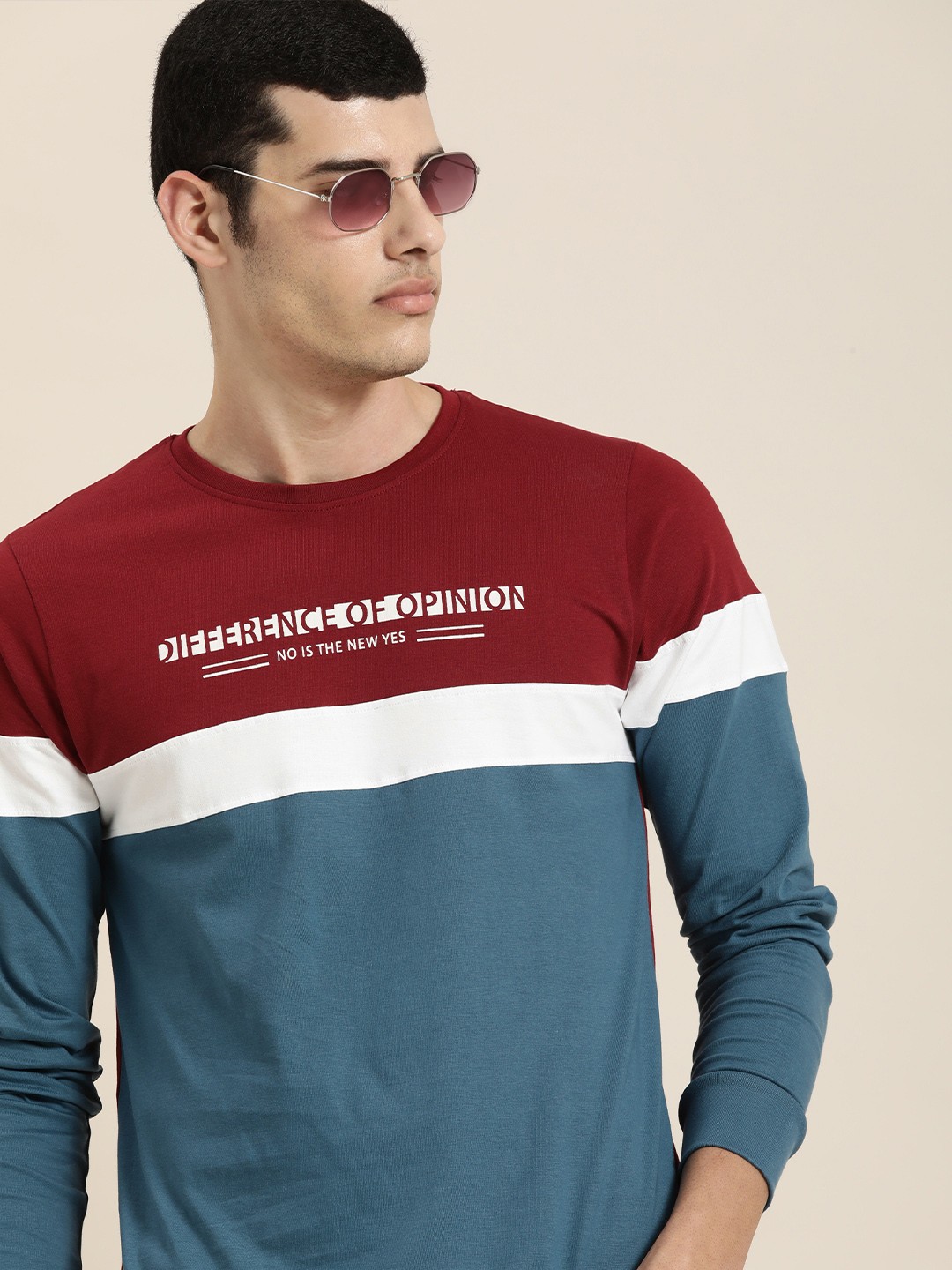

Difference of Opinion Men Maroon Blue Colourblocked Round Neck Pure Cotton T-shirt
