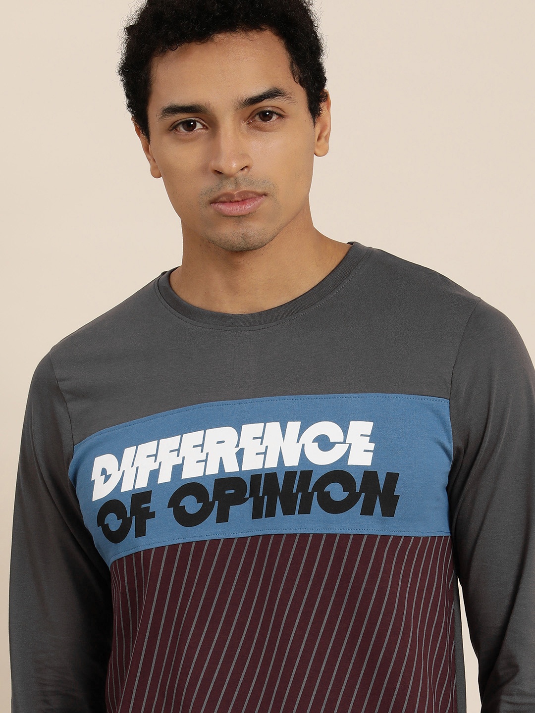 

Difference of Opinion Men Grey Printed Round Neck Pure Cotton T-shirt