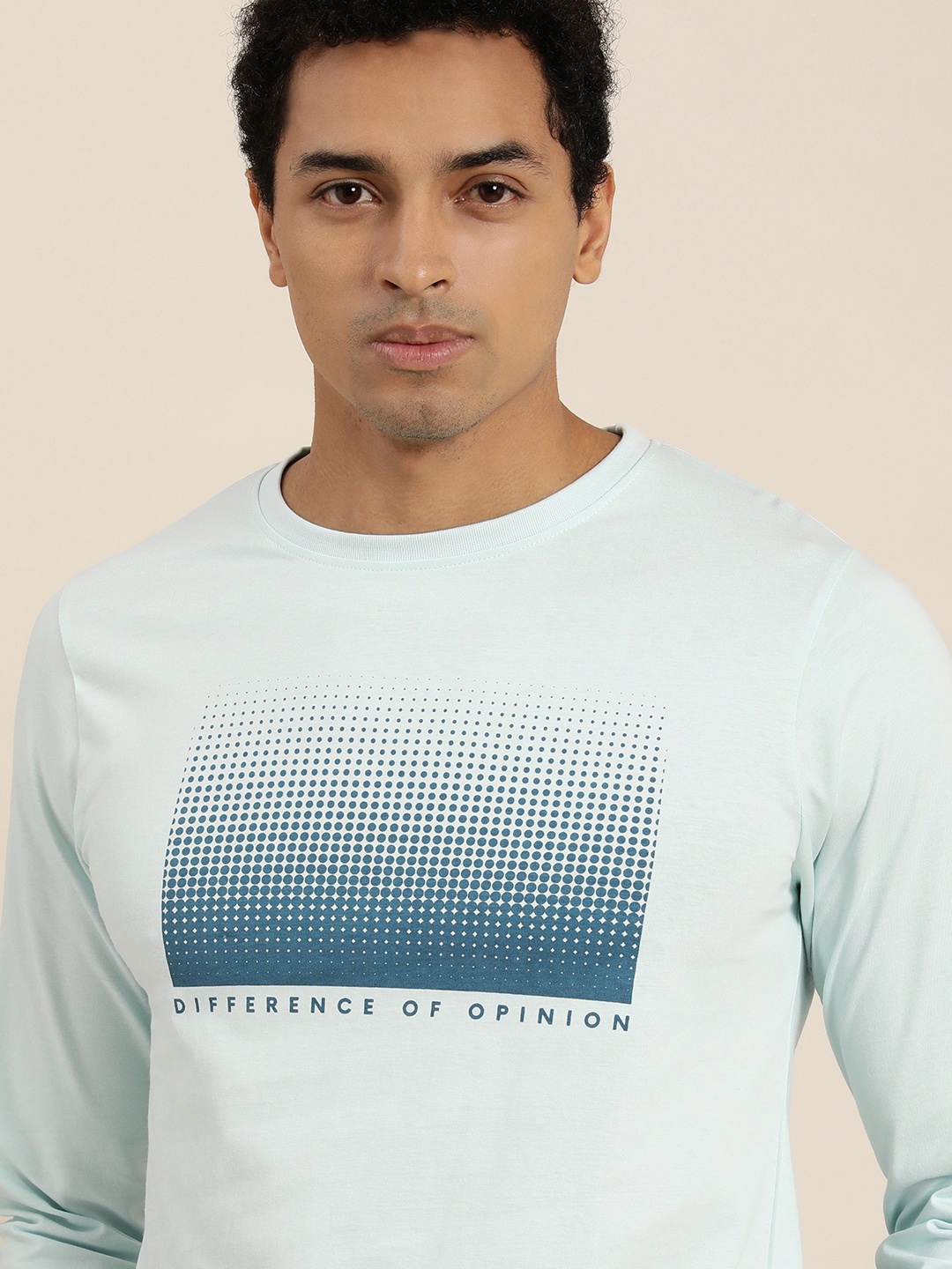 

Difference of Opinion Men Blue Printed Round Neck Pure Cotton T-shirt