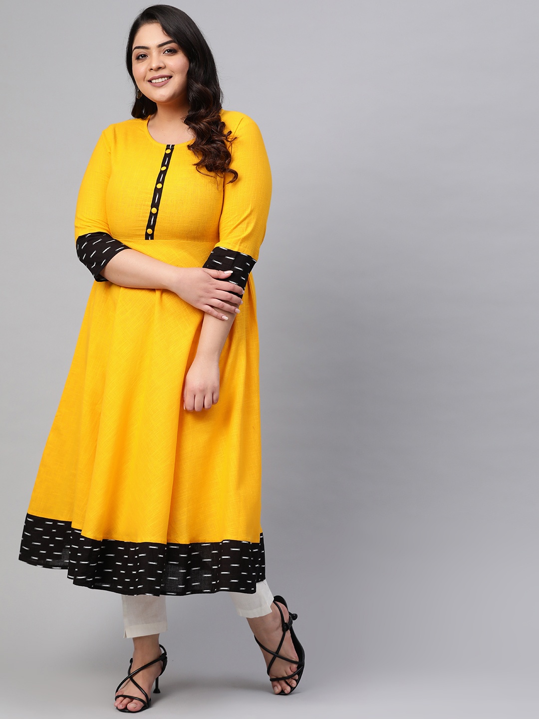 

YASH GALLERY Women Yellow & Black Solid A-Line Kurta