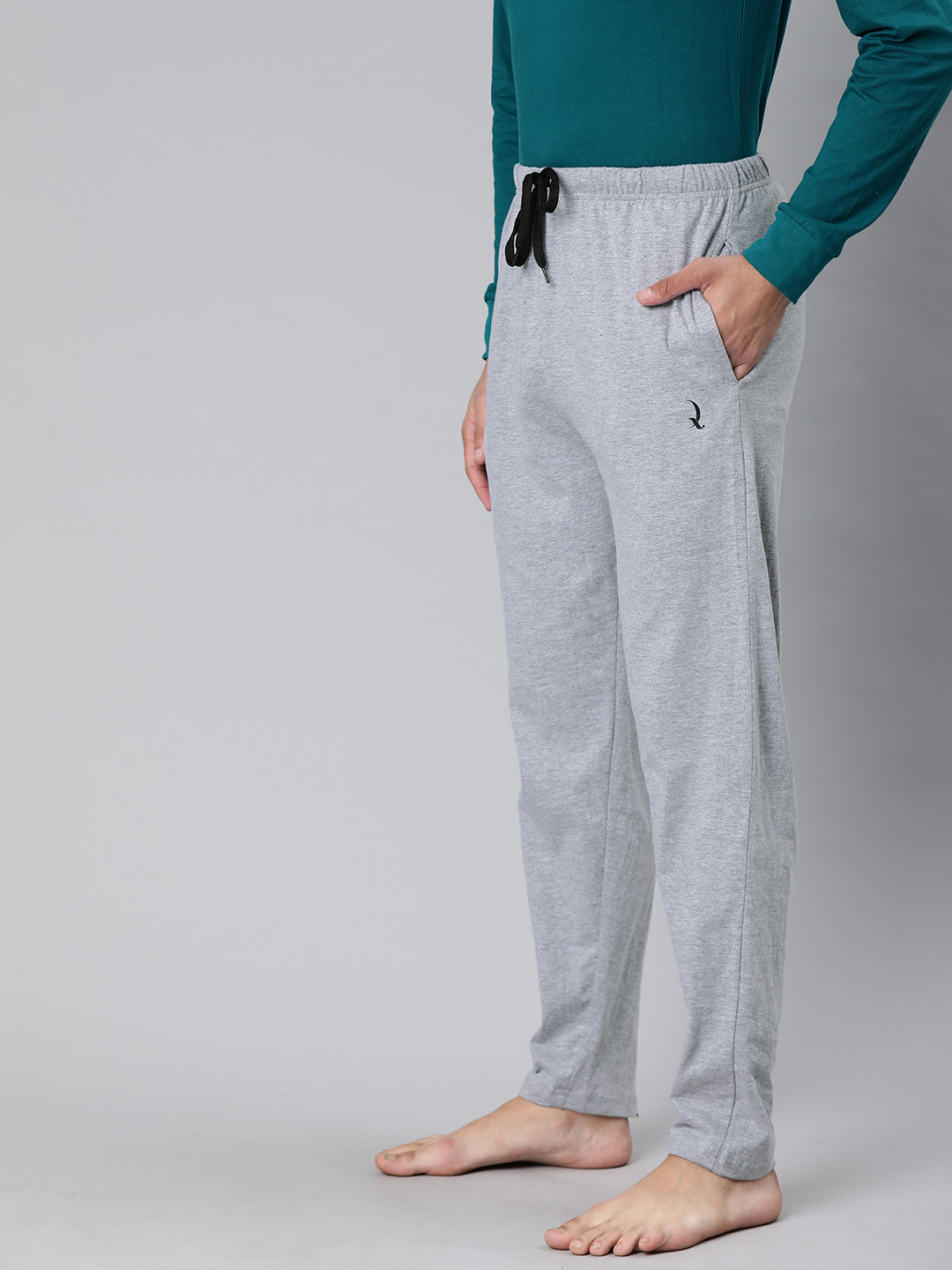 

QUARANTINE Men Grey Melange Solid Lounge Pants