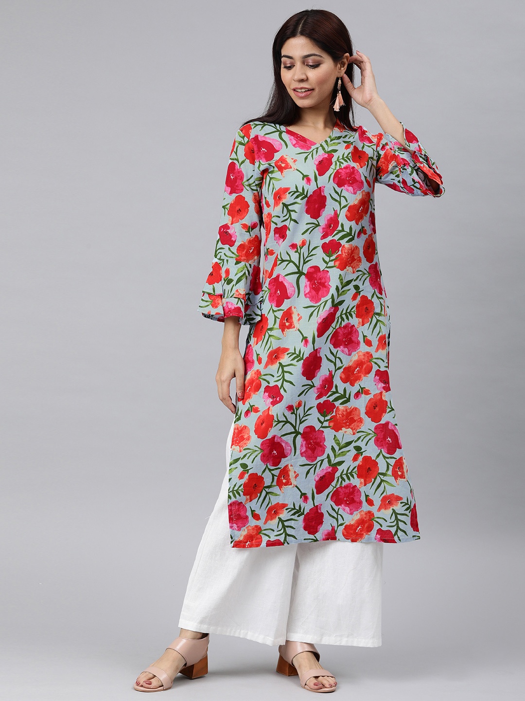 

AHIKA Women Grey & Pink Printed Straight Kurta