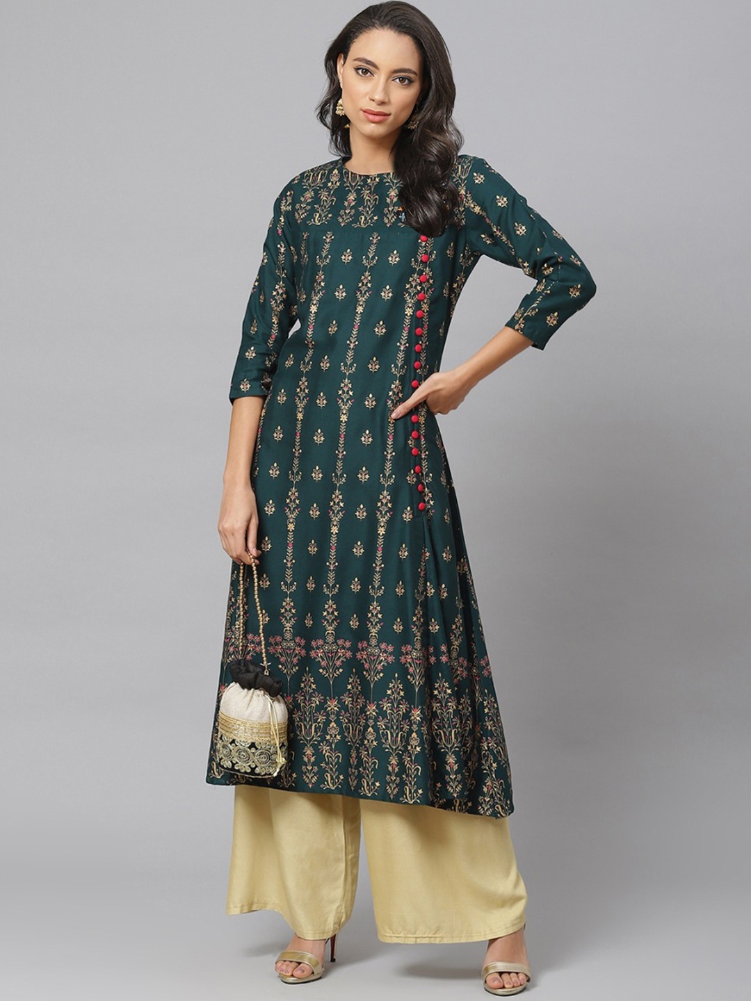 

YASH GALLERY Women Green Golden Printed A-Line Kurta