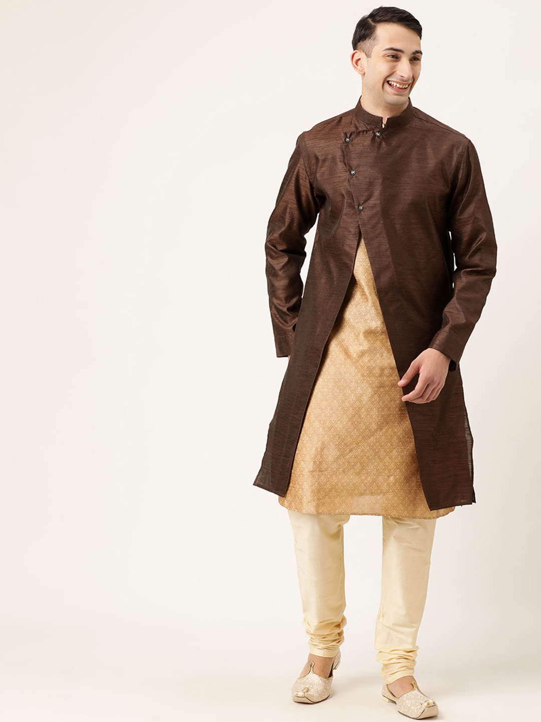

The Indian Garage Co Men Coffee Brown Solid Sherwani Jacket