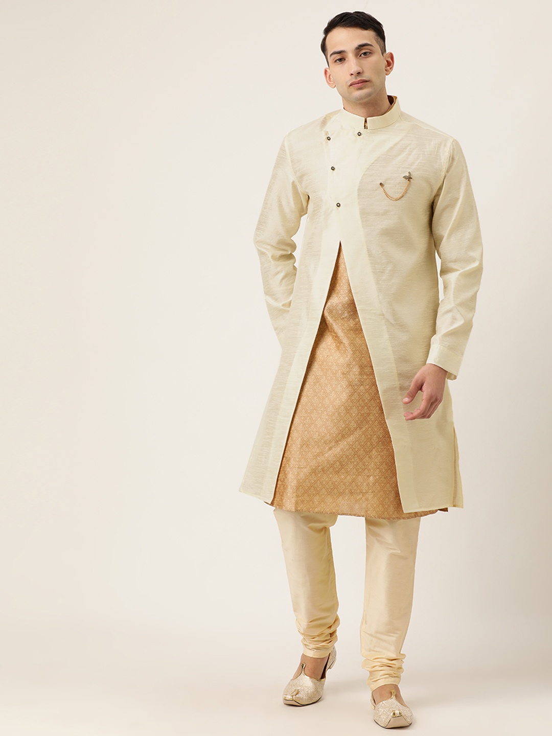 

The Indian Garage Co Men Cream-Coloured Solid Sherwani Jacket