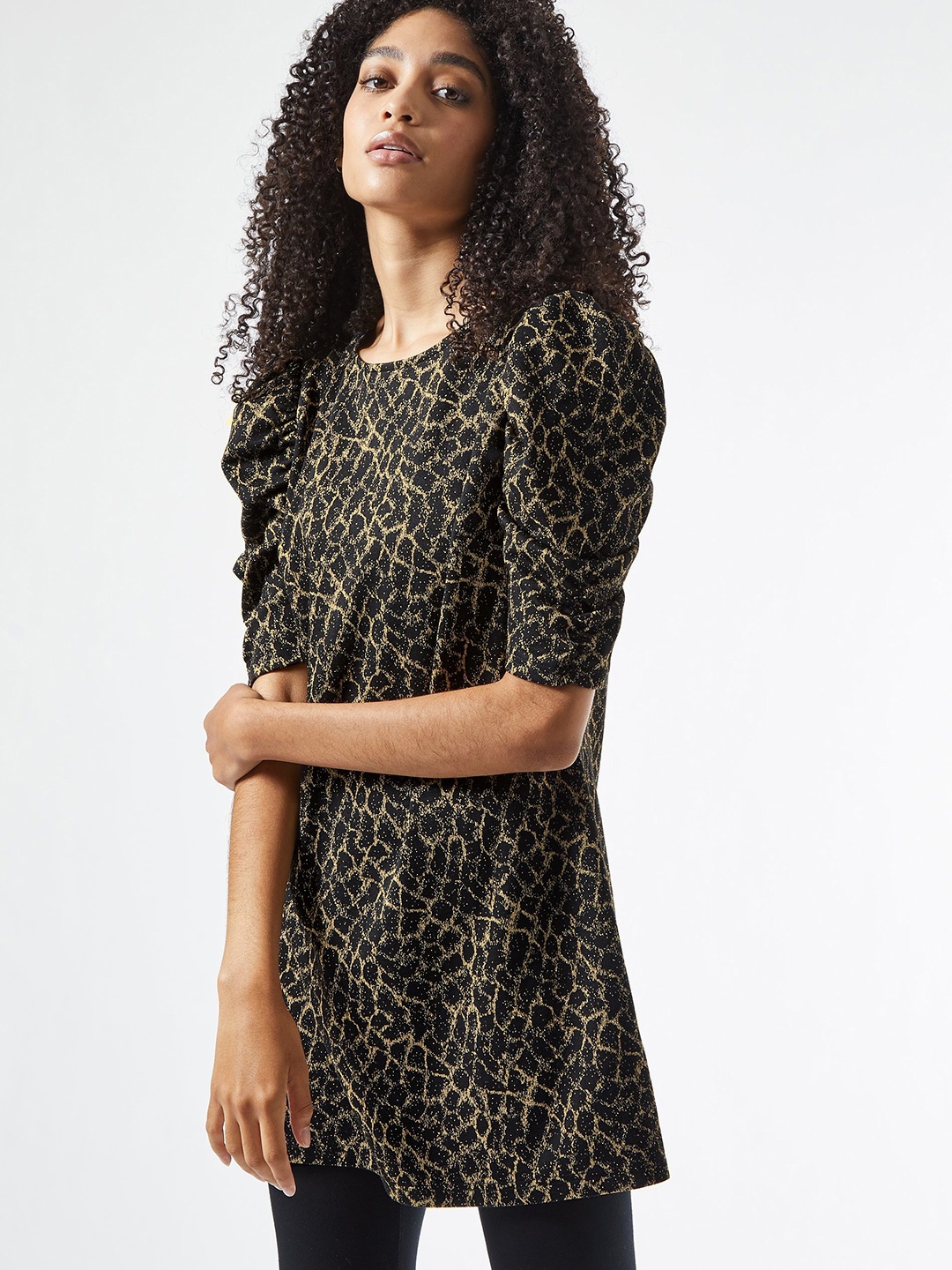 

DOROTHY PERKINS Women Black & Golden Animal Patterned Tunic