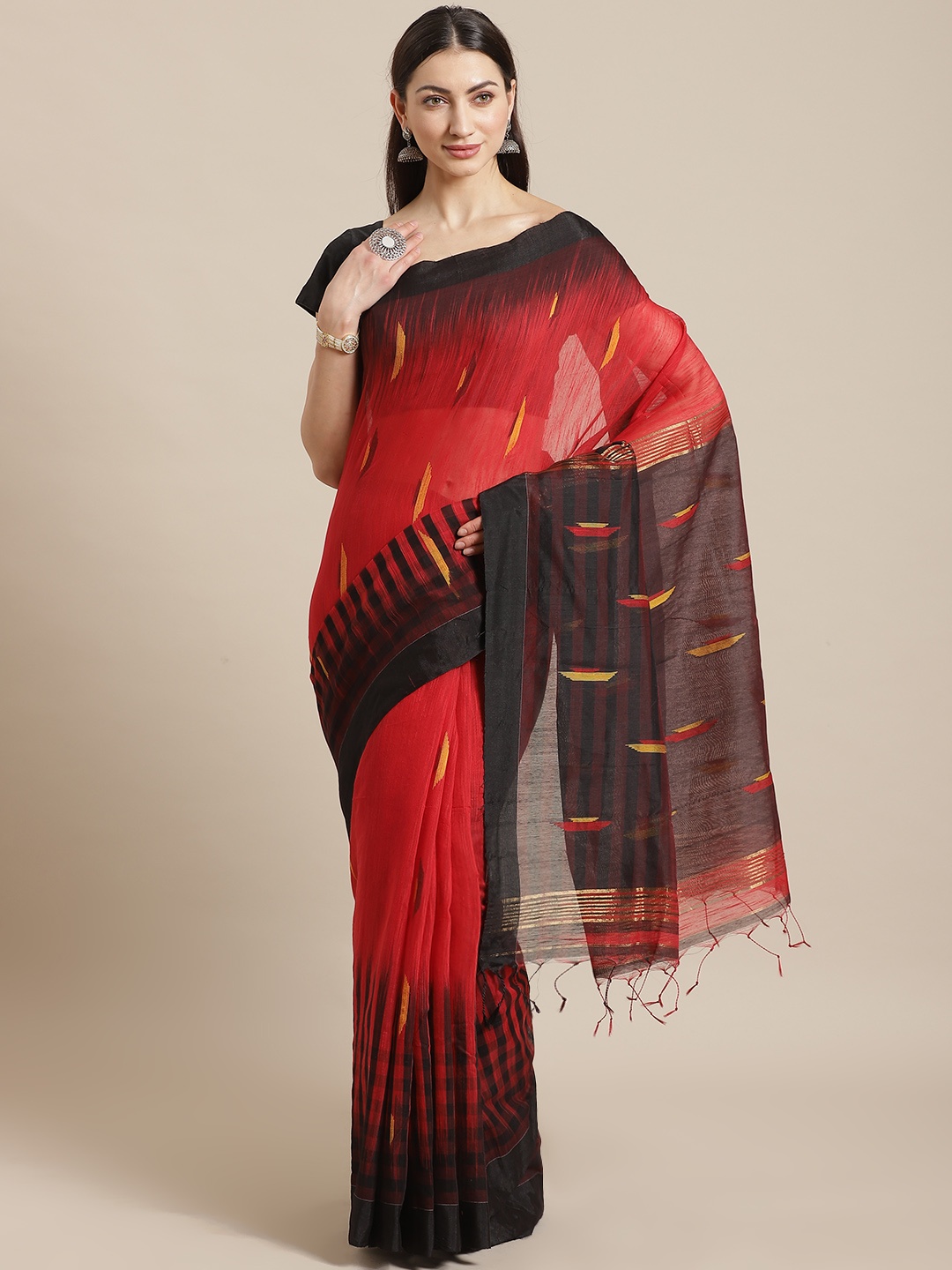 

Kalakari India Red & Black Handloom Woven Design Ikat Sustainable Saree