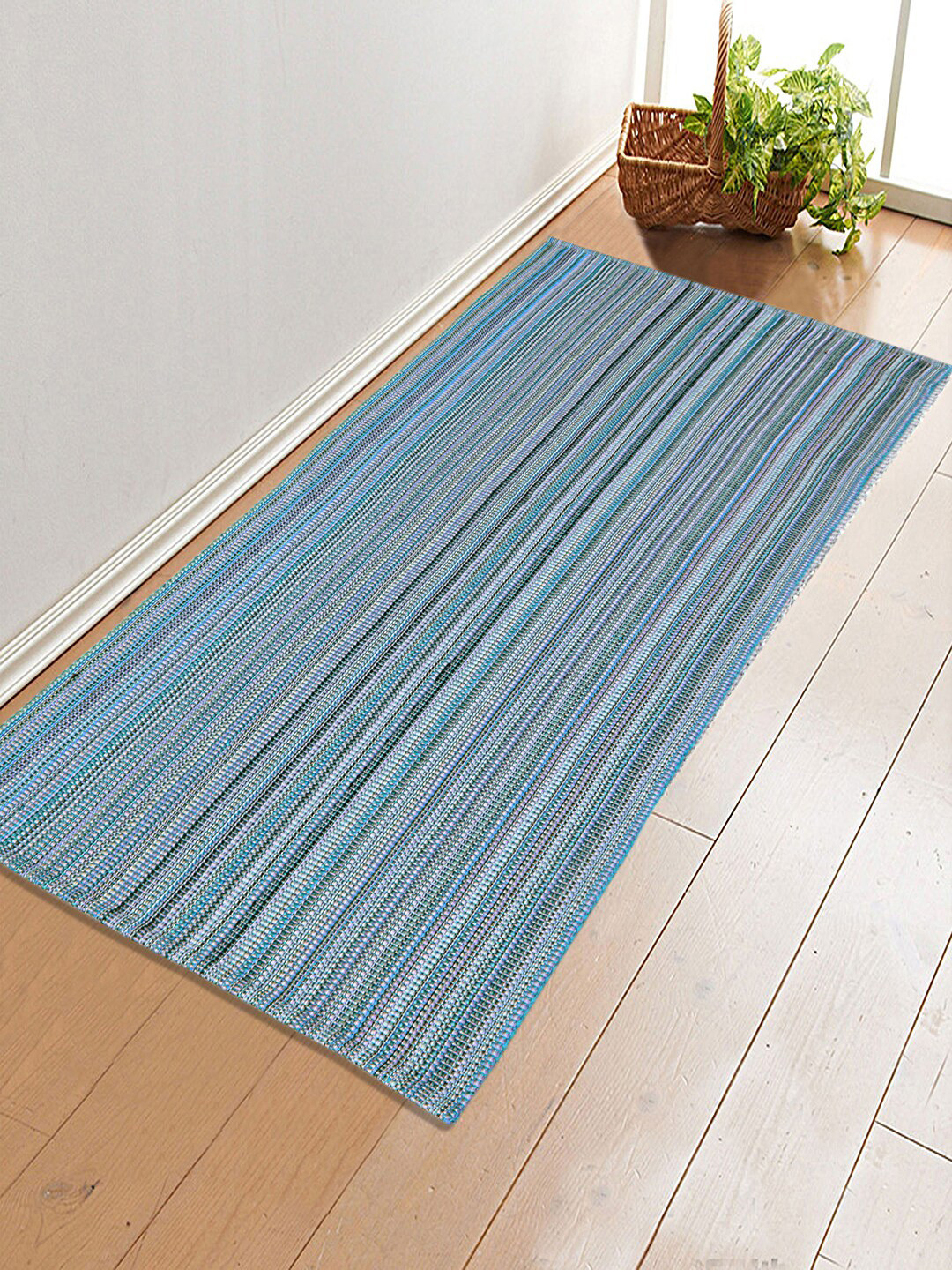 

Saral Home Turquoise Blue & Grey Striped Design Yoga Mat With Carry Bag