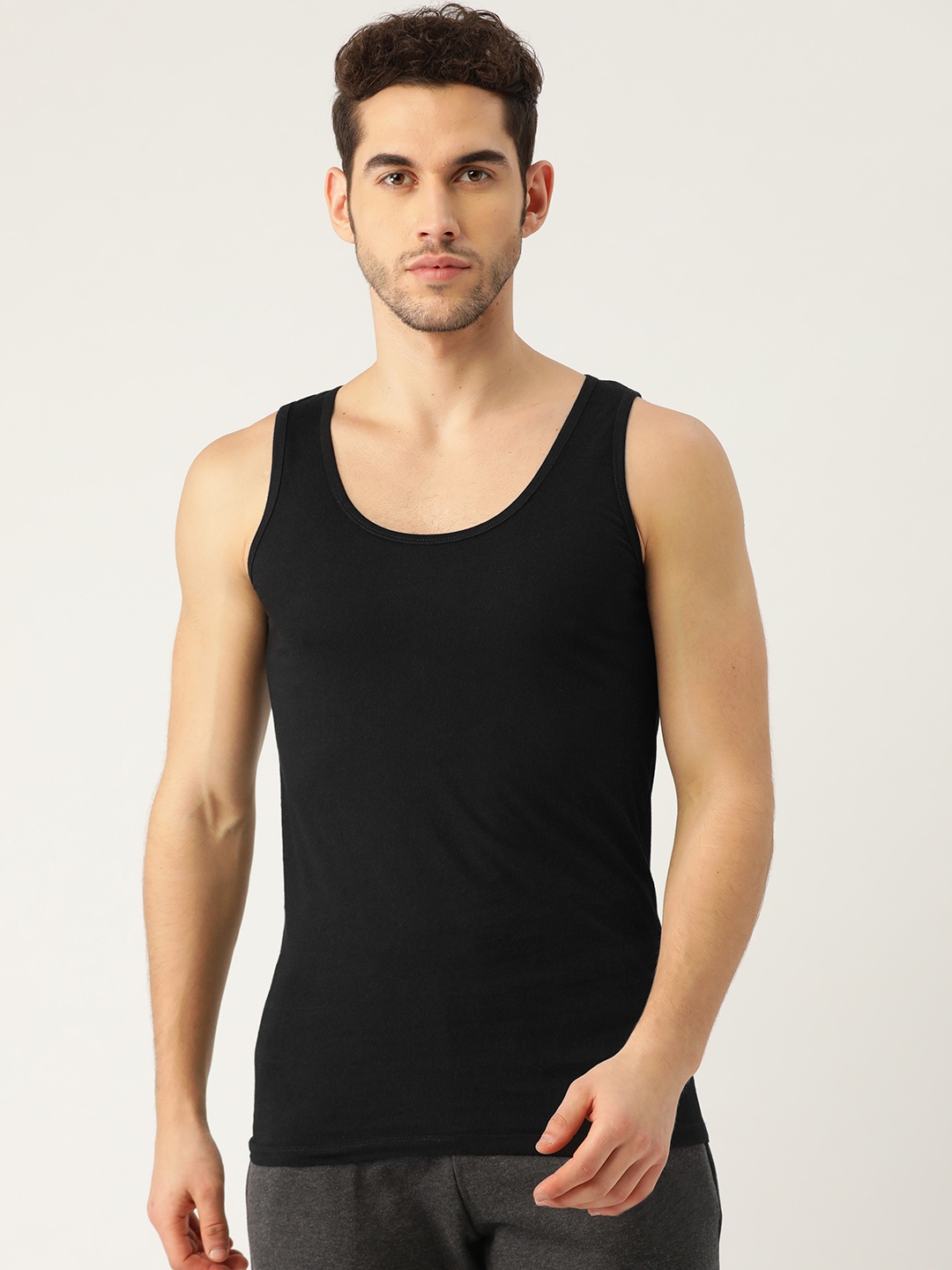 

ROMEO ROSSI Men Black Solid Combed Cotton Innerwear Vest