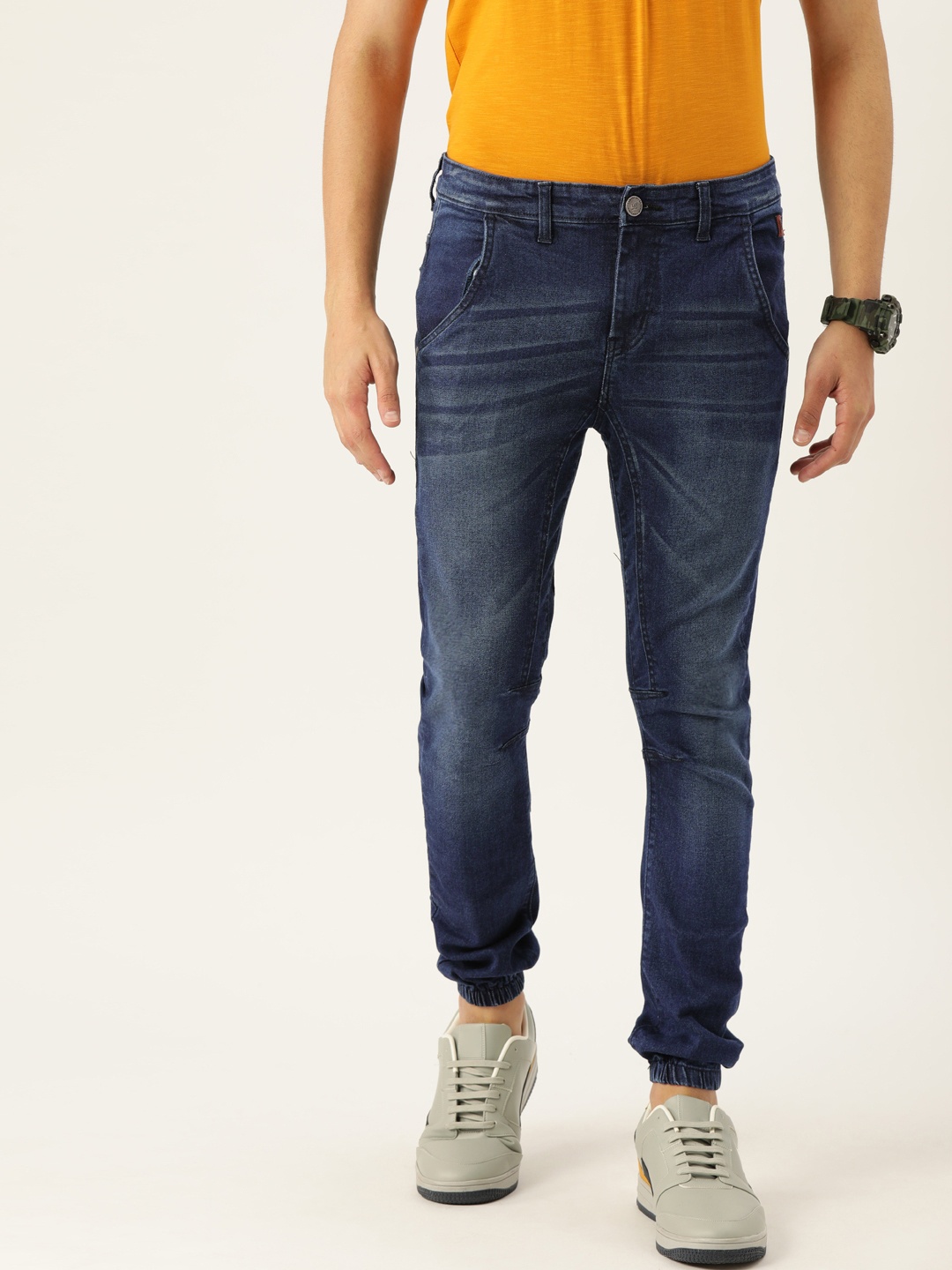 

Campus Sutra Men Navy Blue Slim Fit Mid-Rise Clean Look Jeans