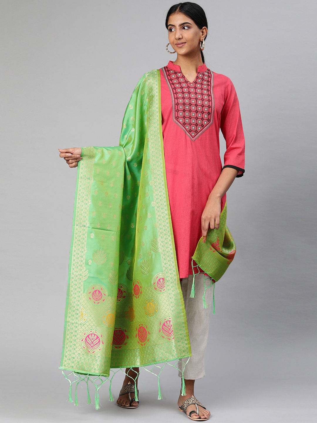 

MIMOSA Lime Green & Gold-Toned Woven Design Dupatta