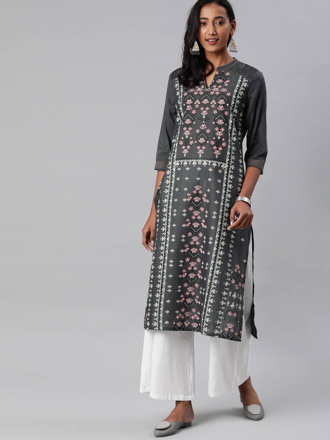 

Alena Women Grey & Pink Printed Straight Kurta