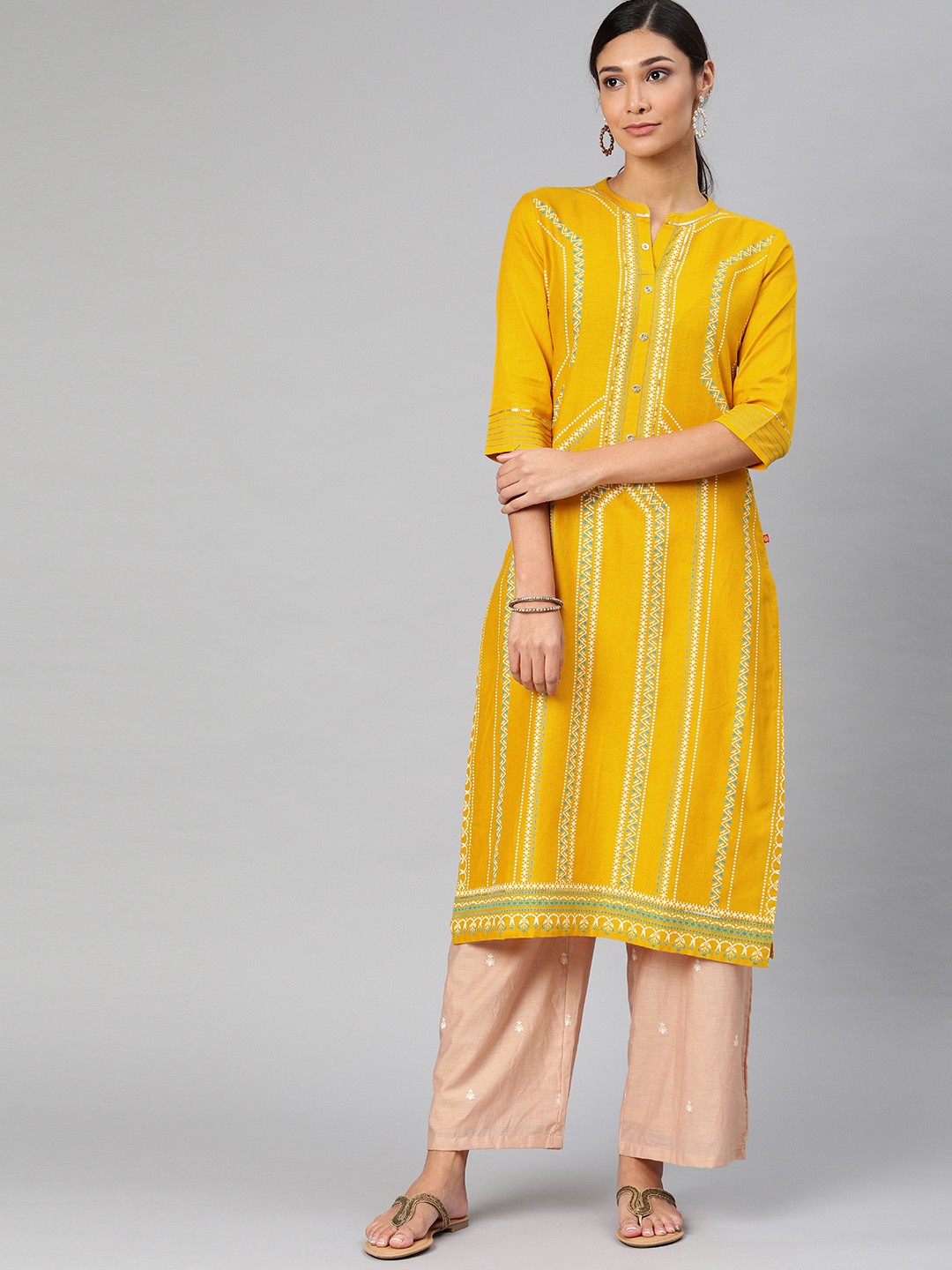 

Alena Women Yellow & Peach-Coloured Printed Straight Kurta