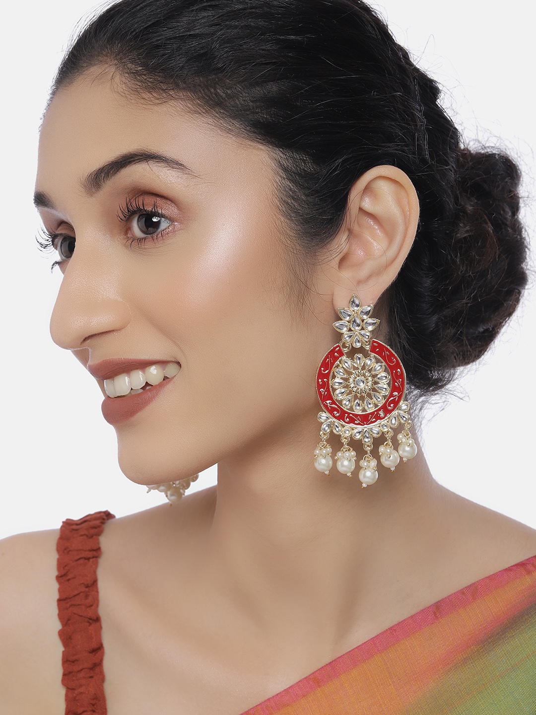 

LAIDA Gold-Plated & Red Kundan Studded Classic Chandbalis