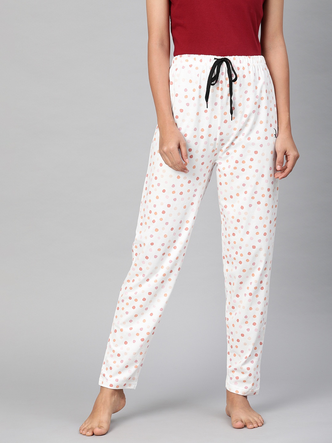 

QUARANTINE Women Off White Printed Lounge Pants