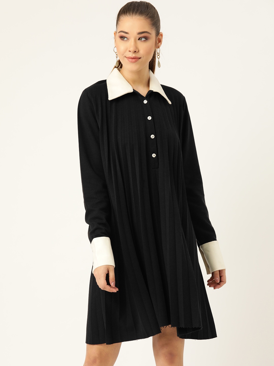 

KASSUALLY Women Black Solid A-Line Dress