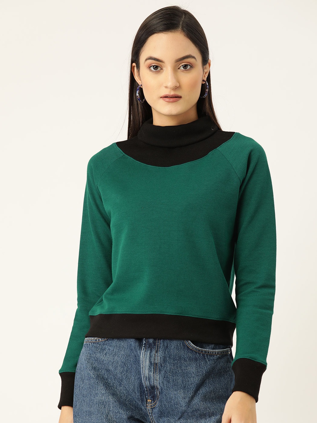 

KASSUALLY Women Green Solid High Neck Top