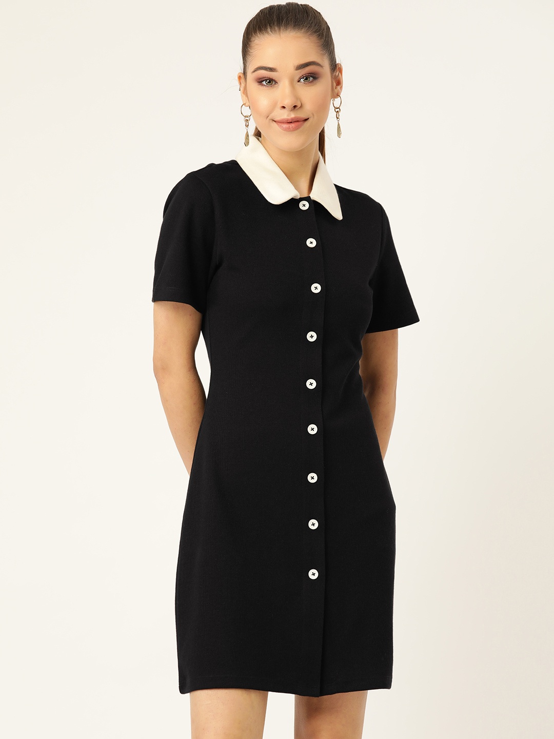 

KASSUALLY Women Black Solid Sheath Dress