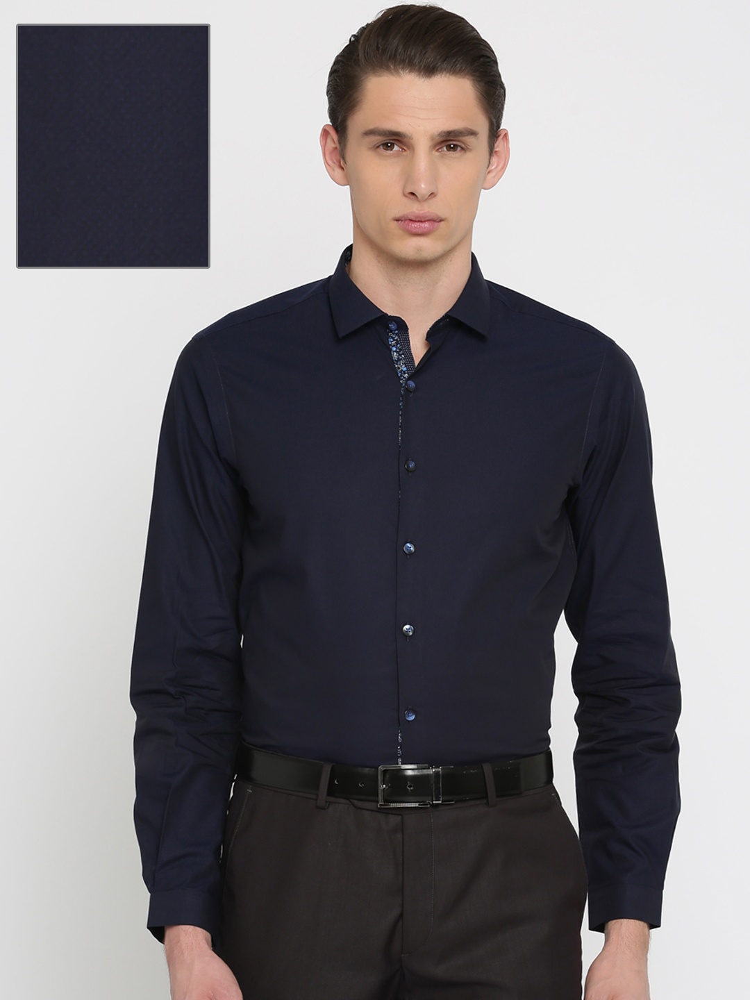 

Wills Lifestyle Men Navy Slim Fit Party Shirt, Navy blue