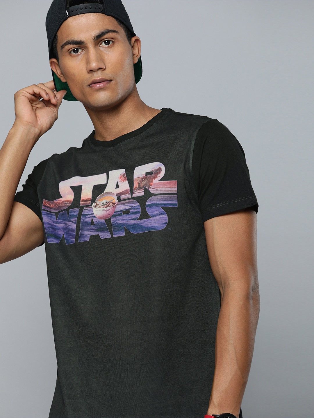 

Kook N Keech Star Wars Men Black Graphic Printed Round Neck T-shirt