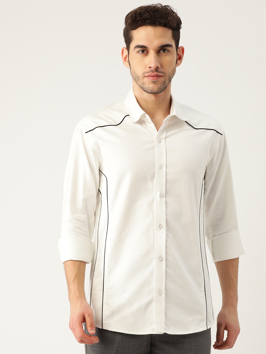 

Molly & Michel Men White Slim Fit Solid Casual Shirt