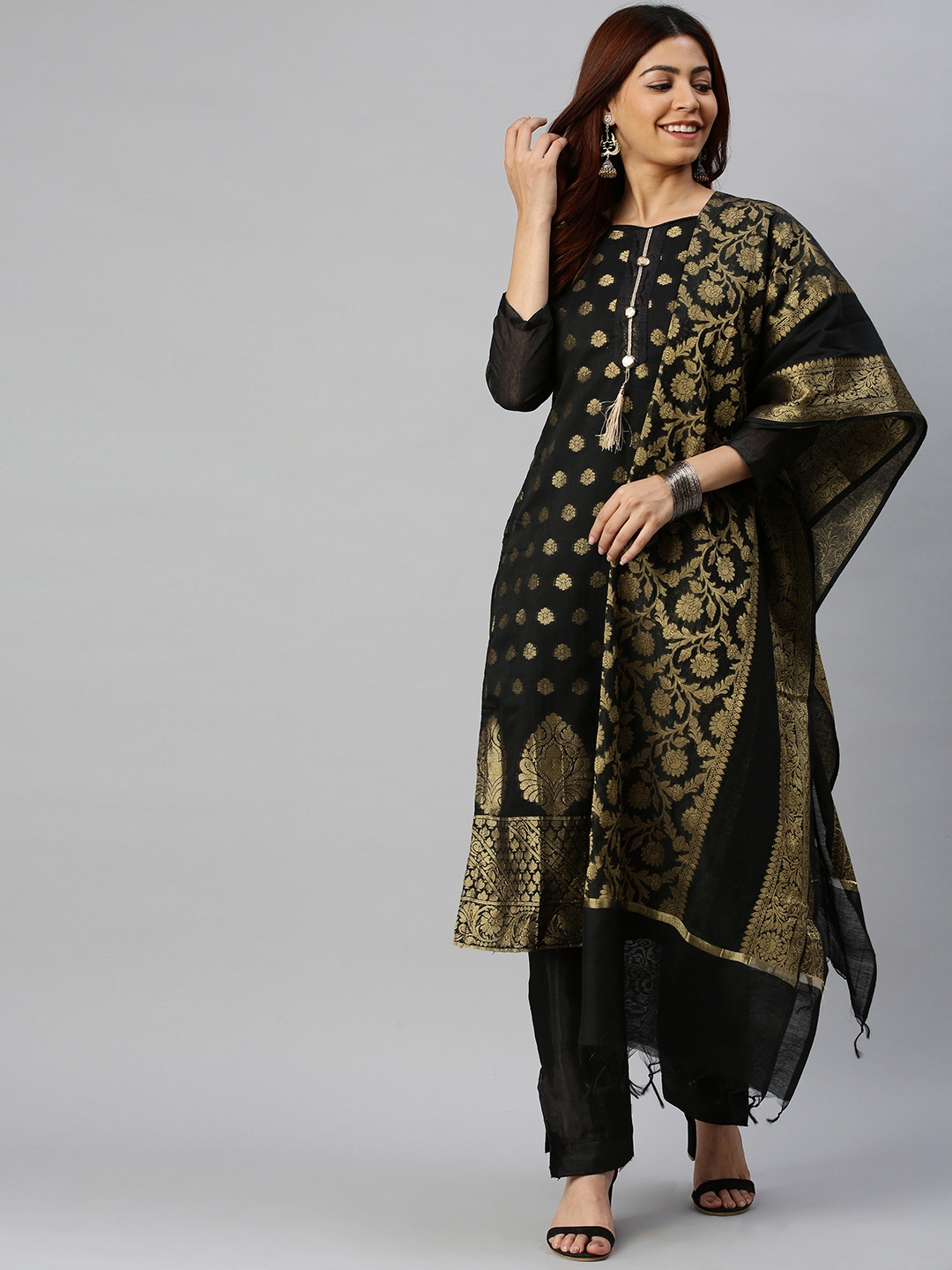 

Blissta Black & Gold-Coloured Silk Blend Unstitched Dress Material