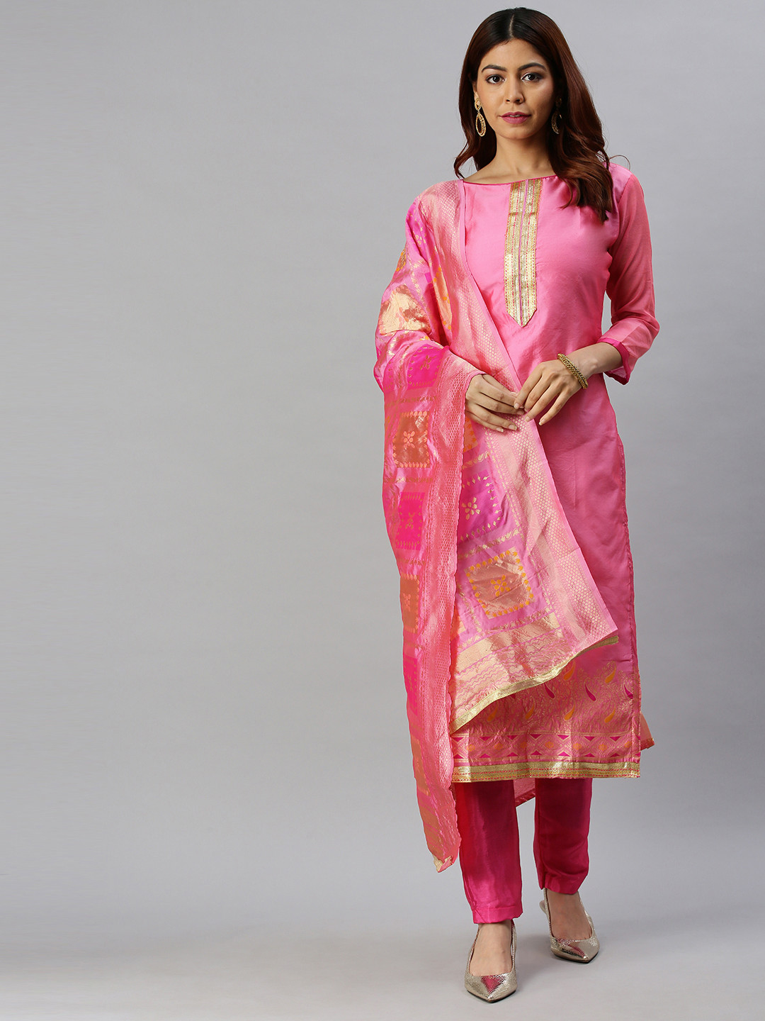 

Blissta Pink & Gold-Toned Silk Blend Unstitched Dress Material