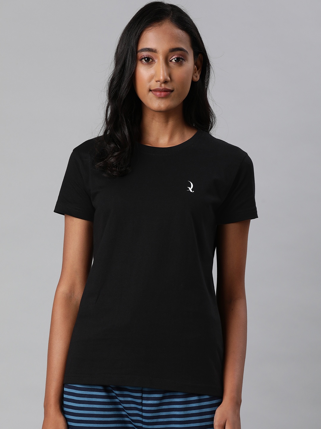 

QUARANTINE Women Black Solid Round Neck T-shirt