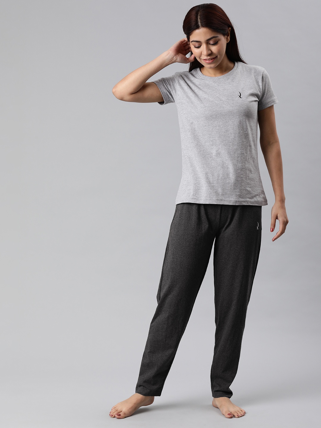 

QUARANTINE Women Grey Melange Solid Night suit