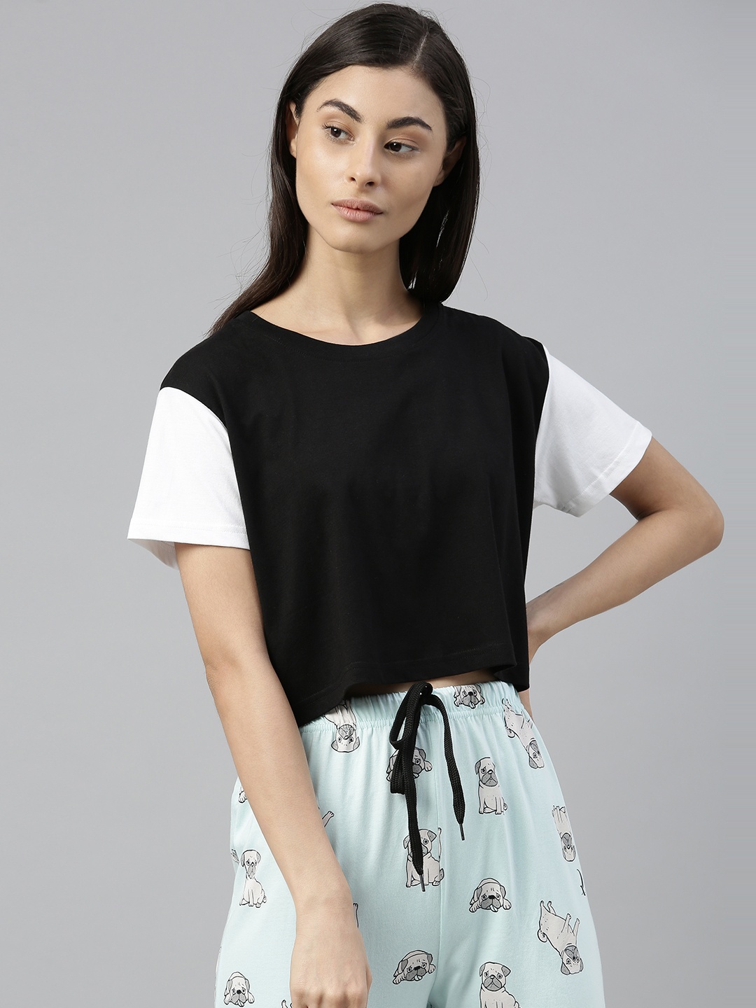 

QUARANTINE Women Black Solid Round Neck Crop Lounge T-shirt