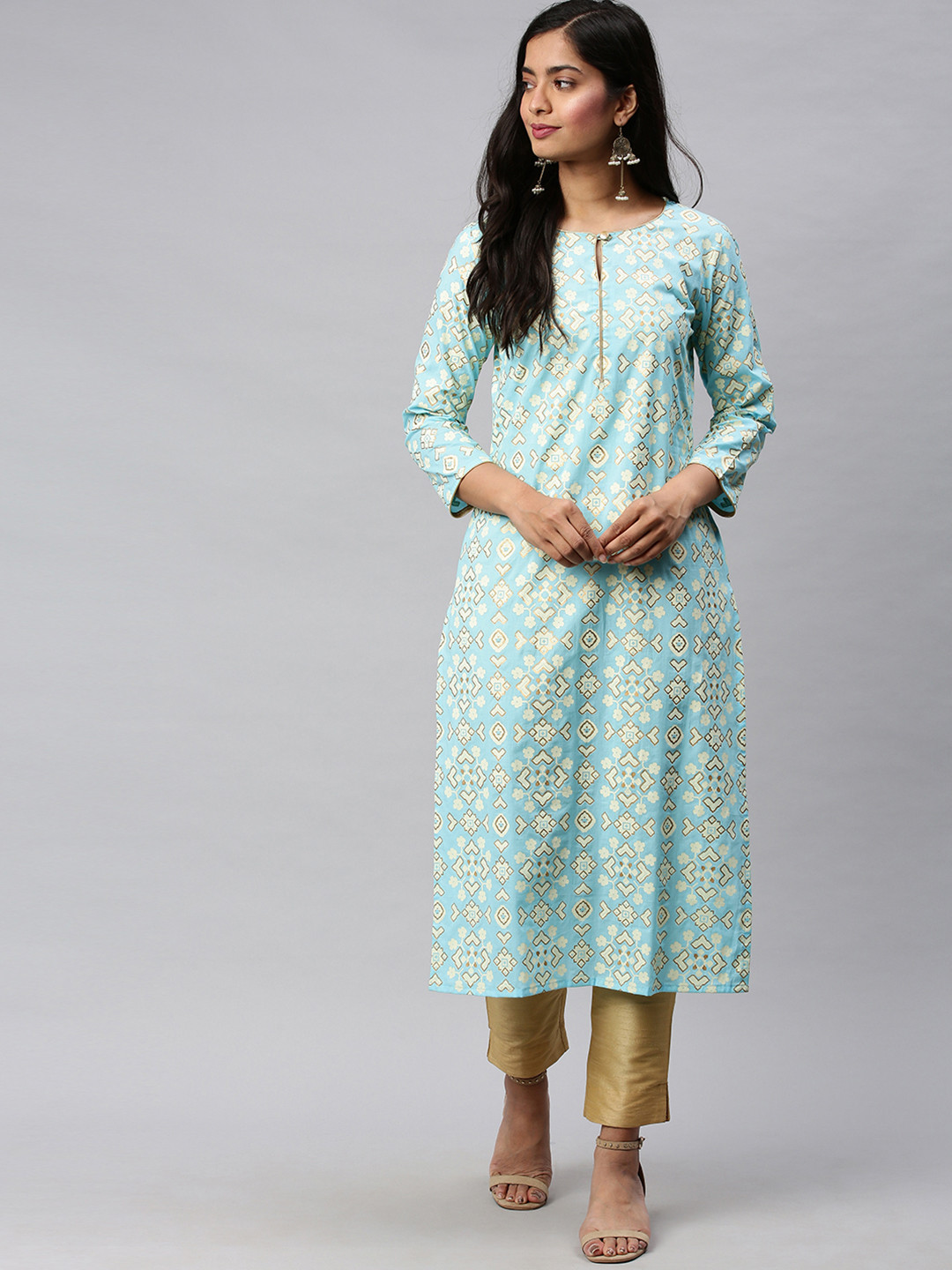 

AHIKA Women Blue Printed Straight Kurta