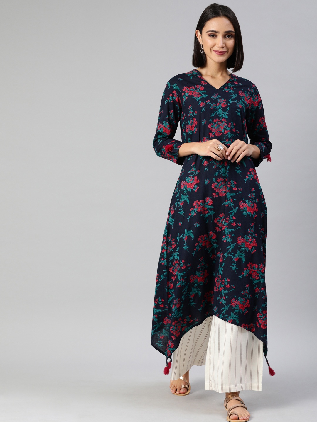 

AHIKA Women Blue & Red Printed A-Line Kurta