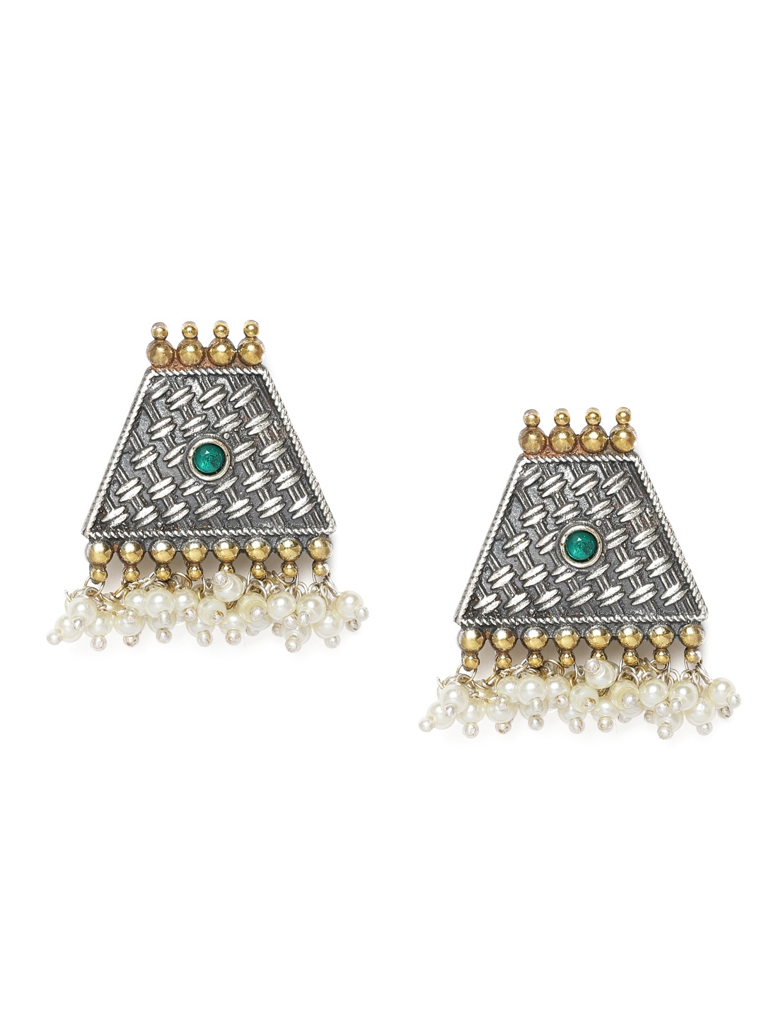 

Peora Green & Silver-Plated Oxidised Contemporary Studs
