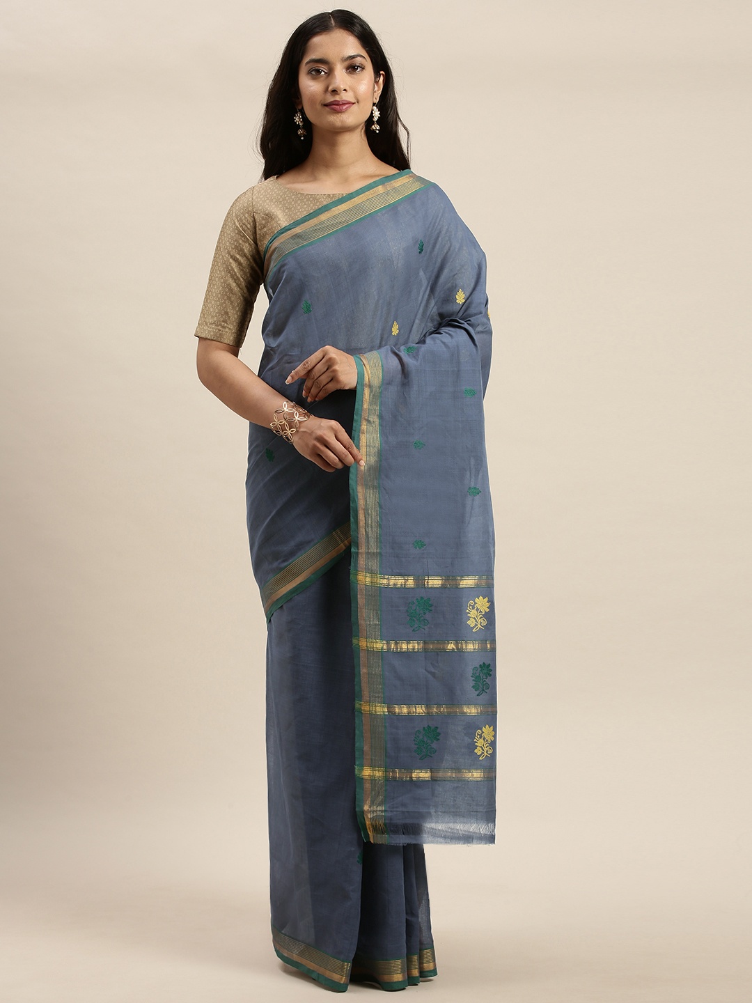 

APCO Grey & Gold-Toned Pure Cotton Woven Design Sustainable Saree