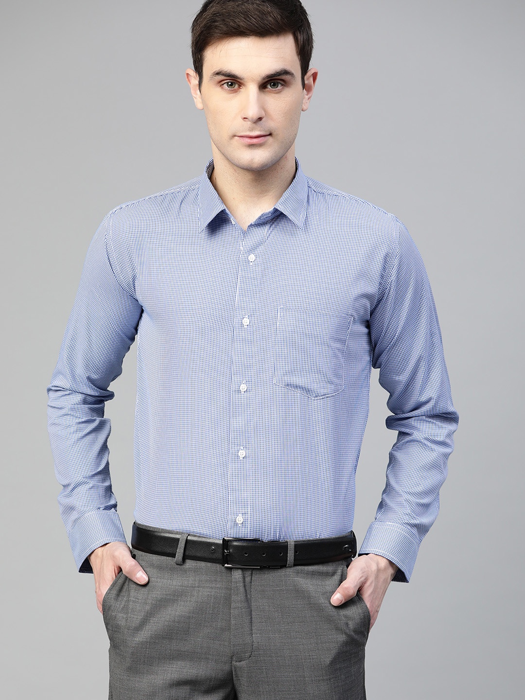 

DENNISON Men White & Blue Smart Slim Fit Checked Formal Shirt