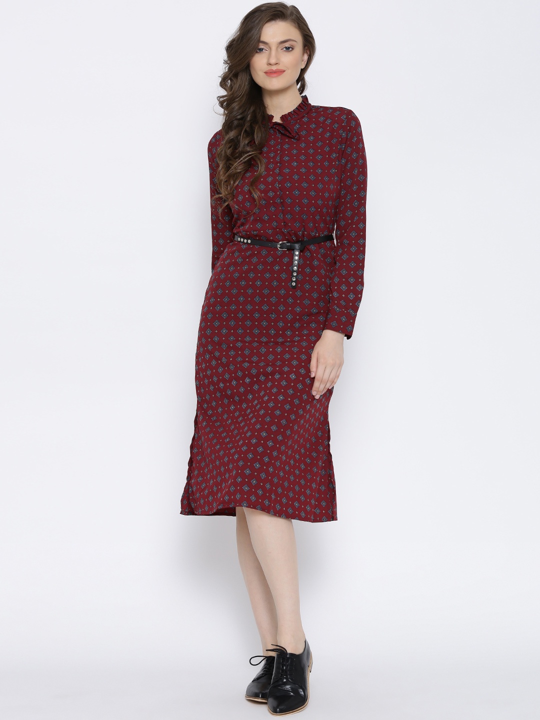 

Tokyo Talkies Maroon Printed Belted Midi Dress