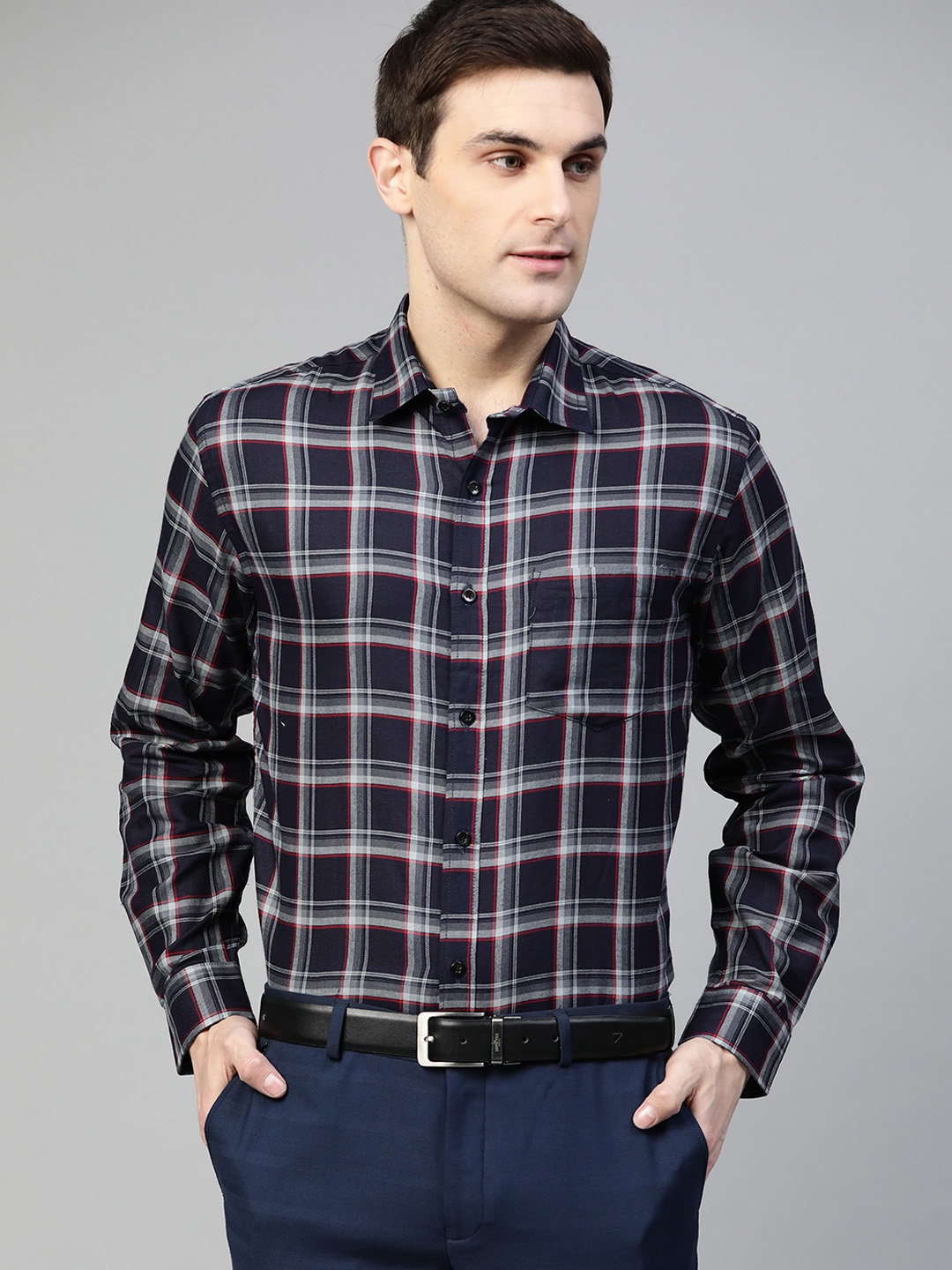 

DENNISON Men Navy Blue & Grey Smart Slim Fit Twill Weave Pure Cotton Checked Formal Shirt