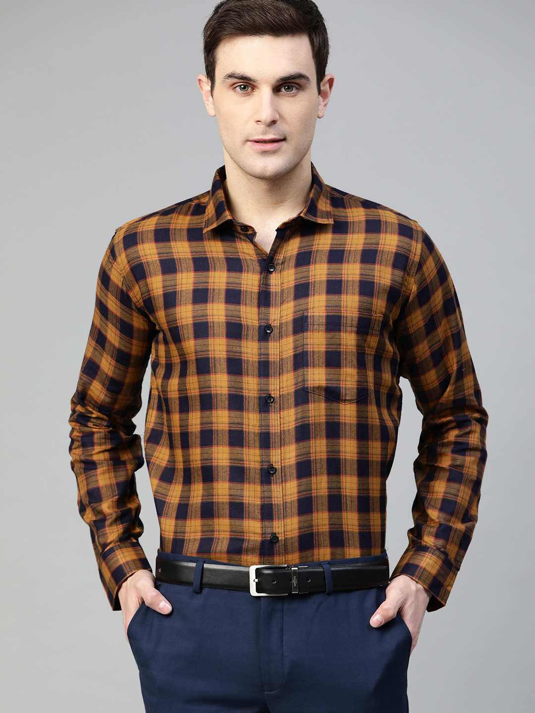 

DENNISON Men Mustard Yellow & Navy Blue Smart Slim Fit Twill Weave Checked Formal Shirt