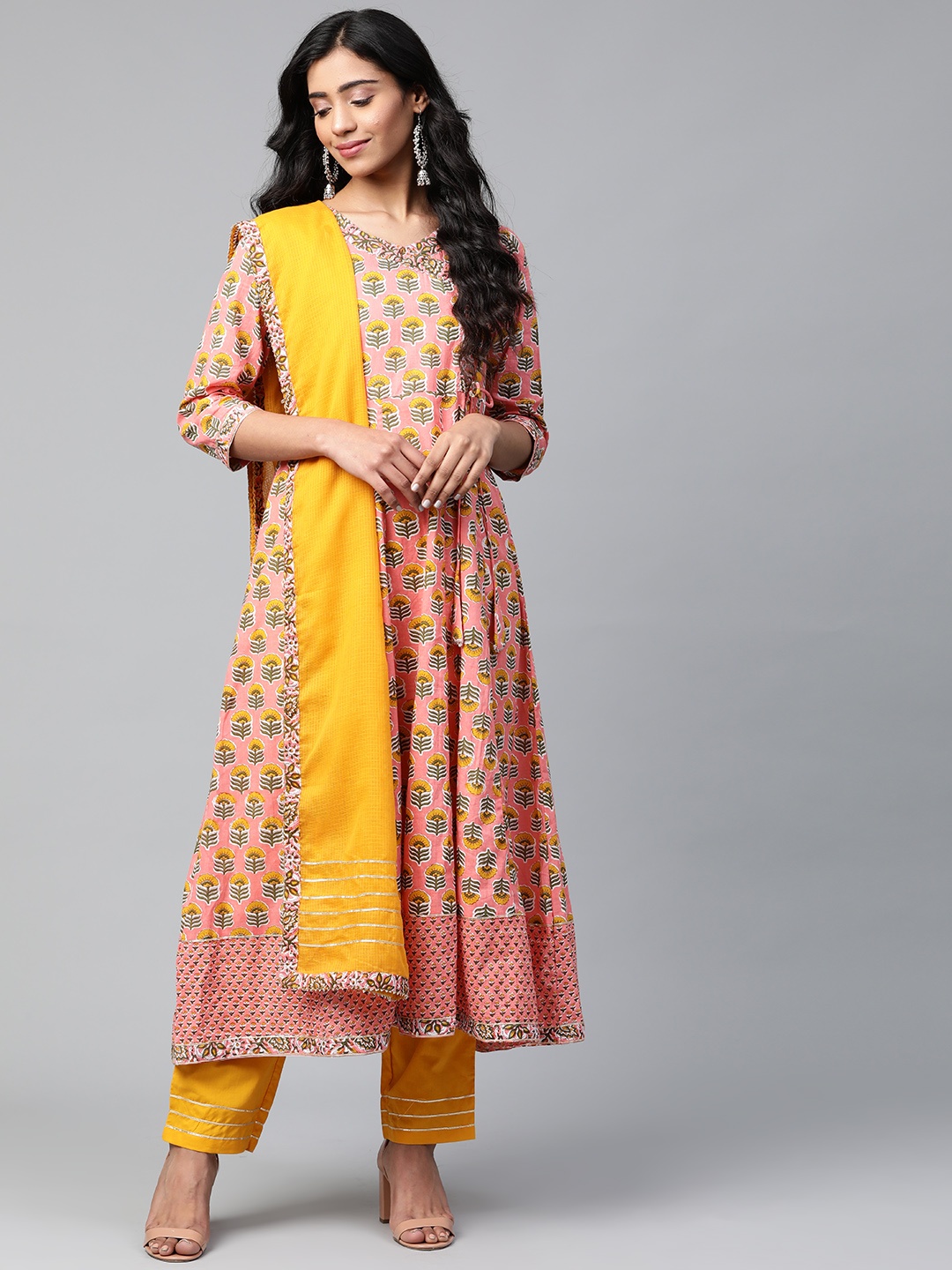 

Yuris Women Pink & Yellow Printed Kurta with Trousers & Dupatta