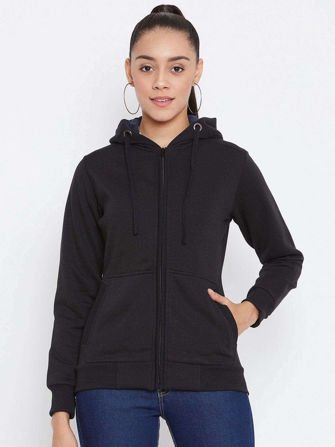 

Spirit Women Black Solid Hooded Sweatshirt