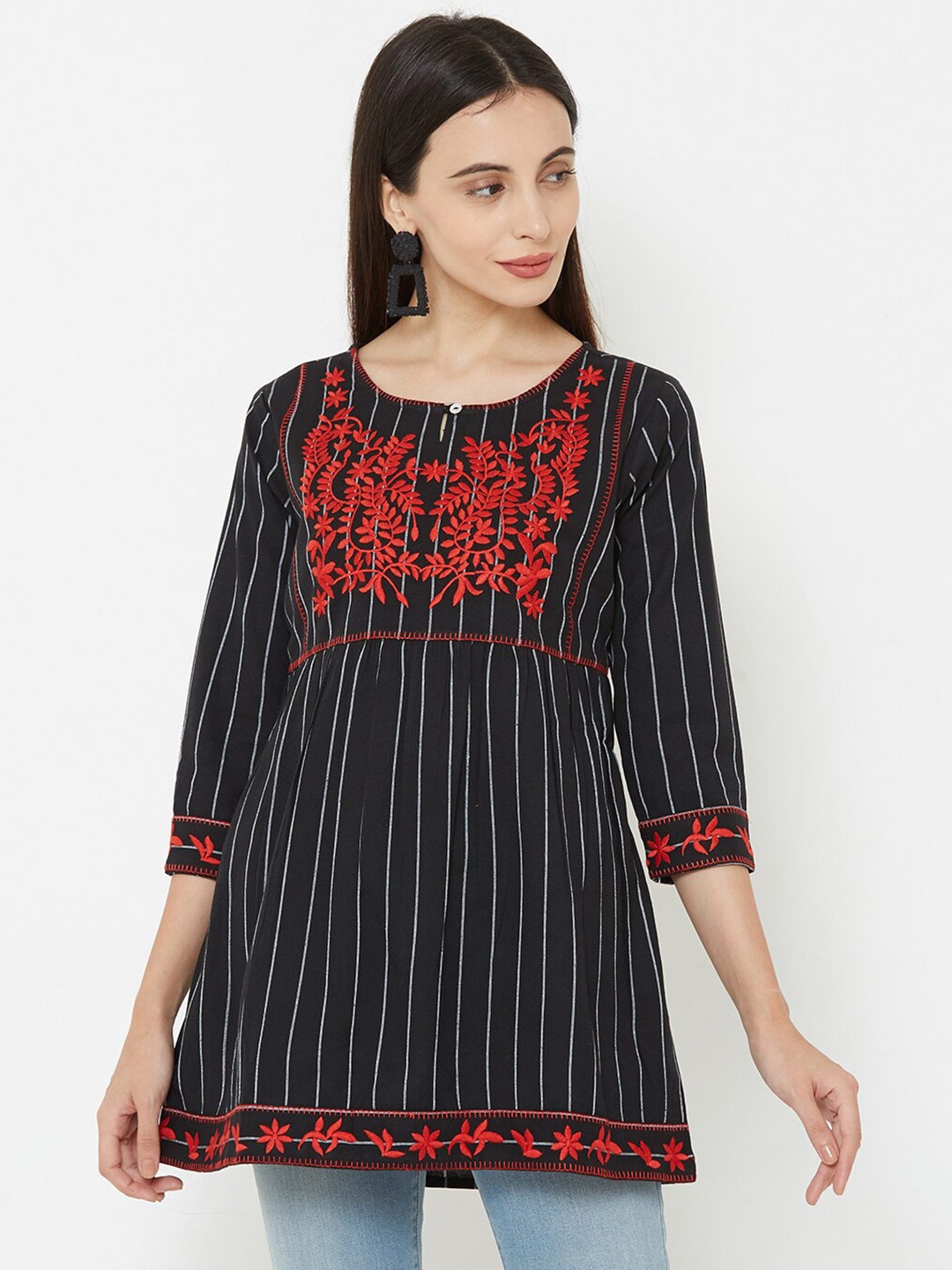 

FASHOR Women Black & Red Embroidered Tunic