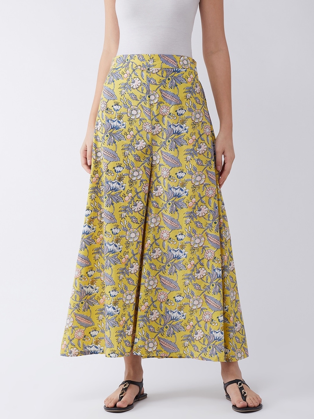 

InWeave Women Yellow Floral Printed Flared Palazzos