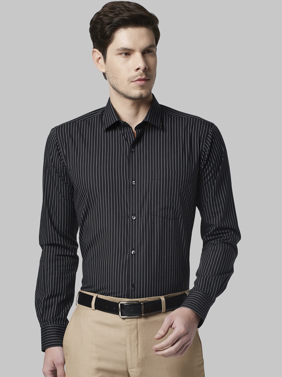 

Park Avenue Men Black & White Slim Fit Striped Pure Cotton Formal Shirt