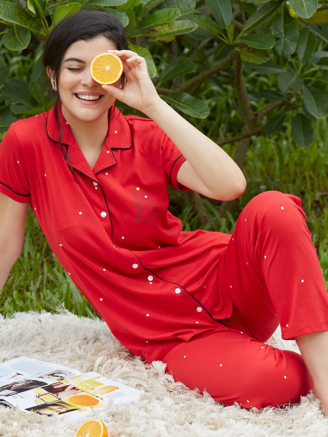 

Zeyo Women Red & White Printed Night Suit