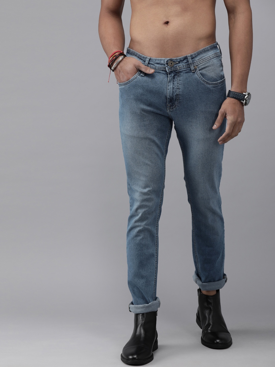 

The Roadster Lifestyle Co Men Blue Skinny Fit Mid-Rise Clean Look Stretchable Jeans