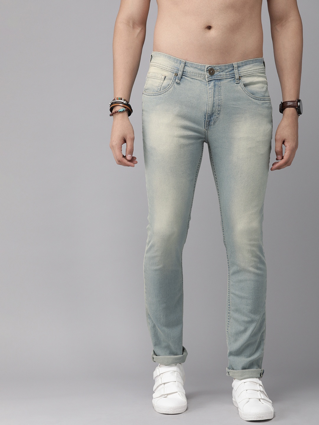 

The Roadster Lifestyle Co Men Blue Skinny Fit Mid-Rise Clean Look Stretchable Jeans